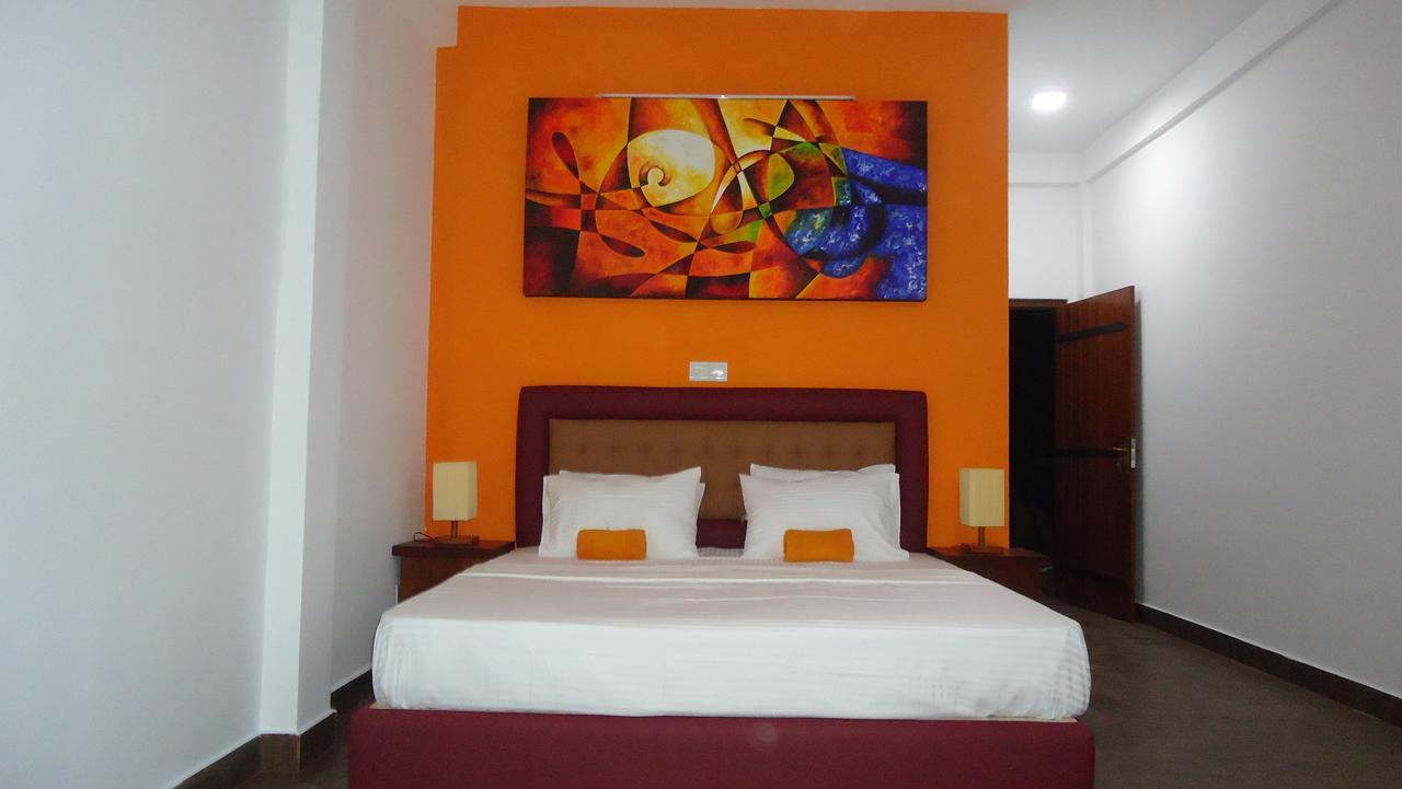Bridge Hotel Negombo Kimbulapitiya Exterior foto