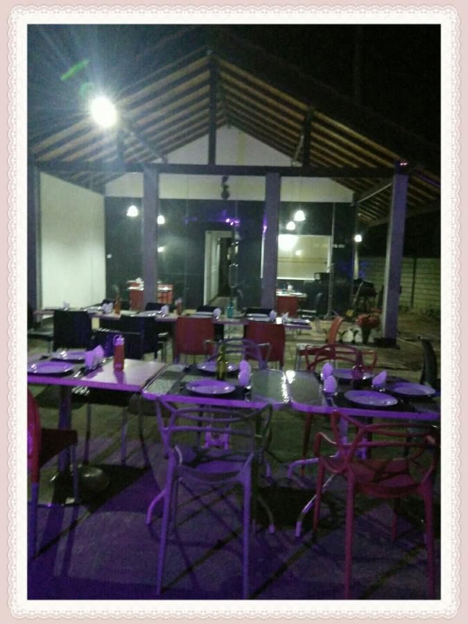 Bridge Hotel Negombo Kimbulapitiya Exterior foto